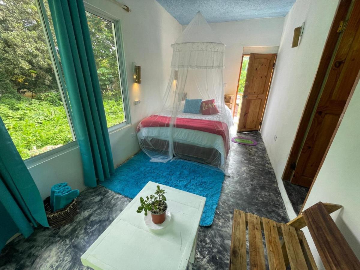 Salvaje Rooms&Restaurant Samana Екстериор снимка